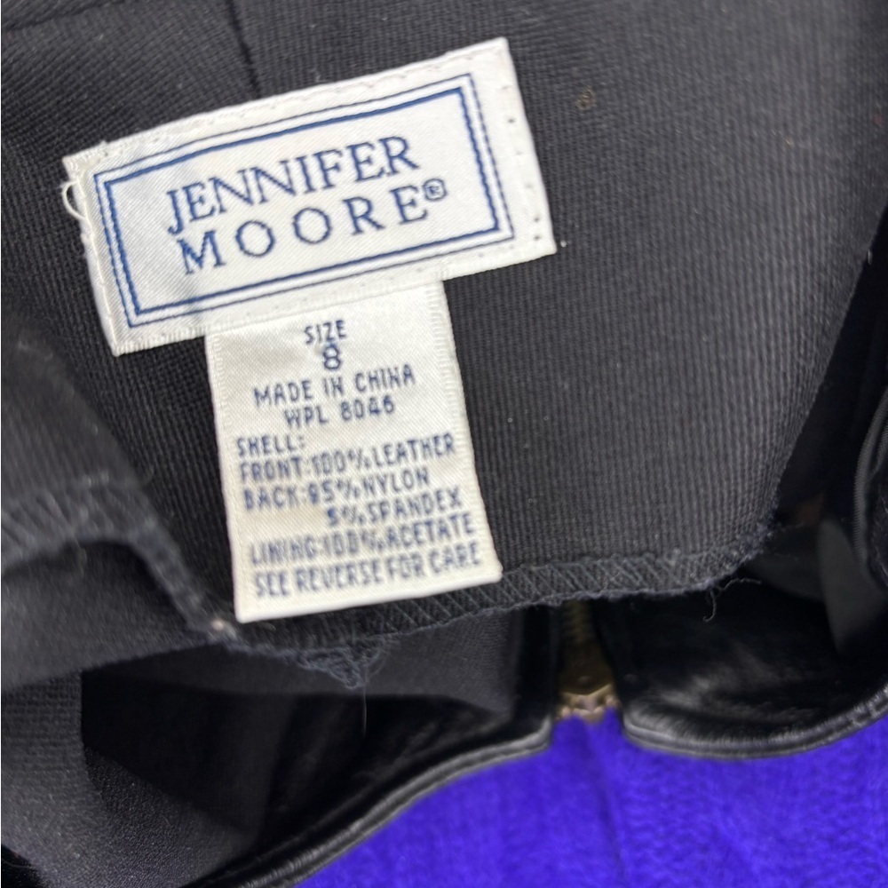 Cropped Leather Biker/Grunge Vest By Jennifer Moore - Color Black - Picture 3 of 3
